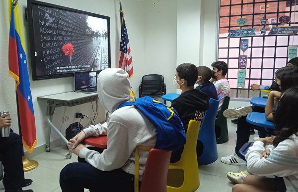 Abiertas inscripciones en los cursos de inglés para niños y adolescentes-Nota de Prensa- CEVAO-1